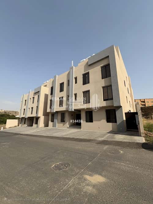 Apartment with 5 Bedrooms The Robouh, Abha