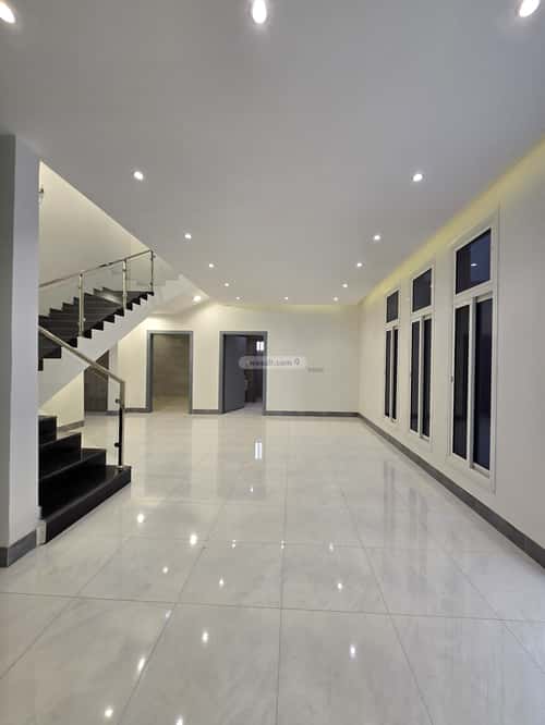 فيلا 375 متر مربع شمالية على شارع 15م الظرفة، خميس مشيط