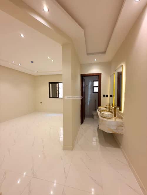 Apartment with 4 Bedrooms Bader, South Riyadh, Riyadh