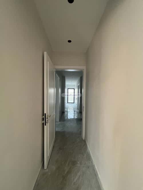 Apartment with 6 Bedrooms Teebh, Aldammam