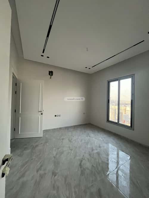 Apartment with 6 Bedrooms Teebh, Aldammam