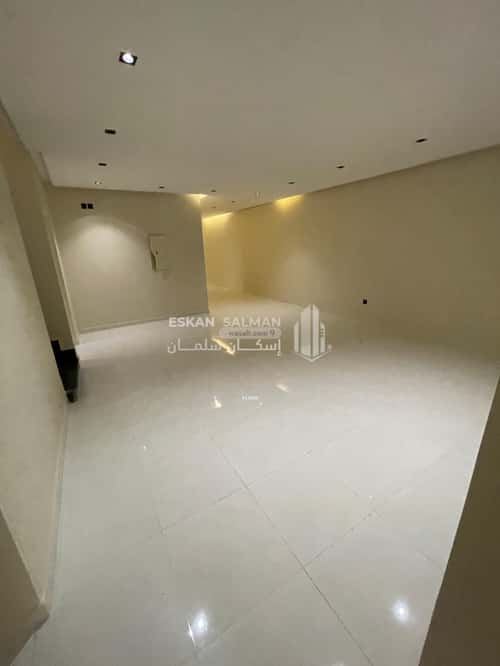 Villa 300 SQM Facing East on 15m Width Street Alshamehalgadeed, Makkah Al Mukarramah