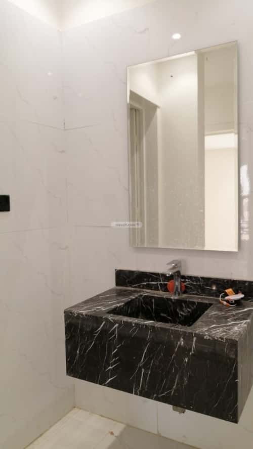 Apartment with 3 Bedrooms Al-Hazm, West Riyadh, Riyadh