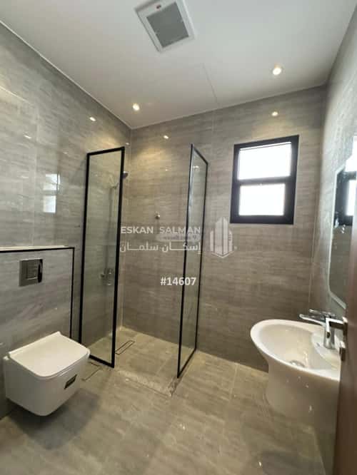 12 bedroom villa in Al Rimal