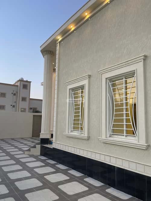 دور 600 متر مربع ب 4 غرف الأمير سلطان، بيشة