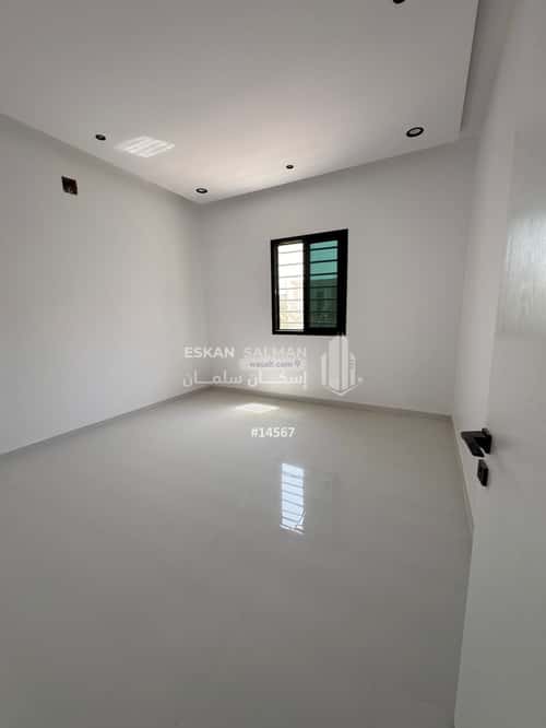 9 bedroom villa in Al Janadriyah