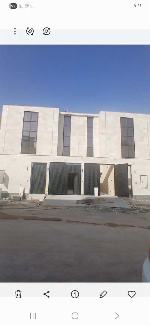 Floor 251.61 SQM with 5 Bedrooms Tuwaiq, West Riyadh, Riyadh