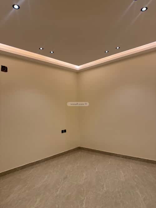 Floor 119 SQM with 3 bedrooms بدر، جنوب الرياض، الرياض