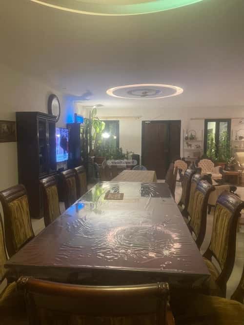 عمارة 550 متر مربع ب 3 أدوار واجهة غربية الياقوت، شمال جدة، جدة