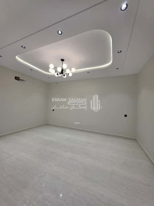 Floor 202 SQM with 7 bedrooms النزهة 1، أحد رفيدة