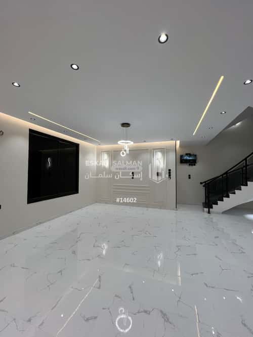 Villa 345 SQM facing West on 15m width street الواسط، الطائف