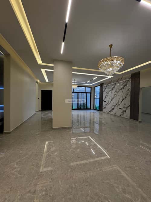 فيلا 500 متر مربع جنوبية على شارع 20م عقرباء، الجبيلة