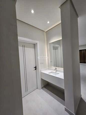 Apartment with 3 Bedrooms Al Bahr, Khobar