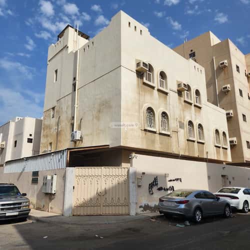 فيلا 309.06 متر مربع جنوبية شرقية على شارع 12م البوادي، شمال جدة، جدة