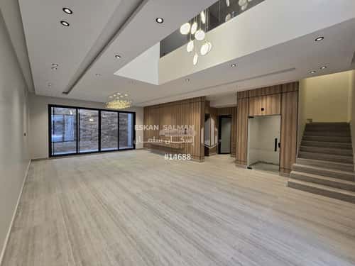 فيلا 270 متر مربع شرقية على شارع 25م الدانة، الاحساء