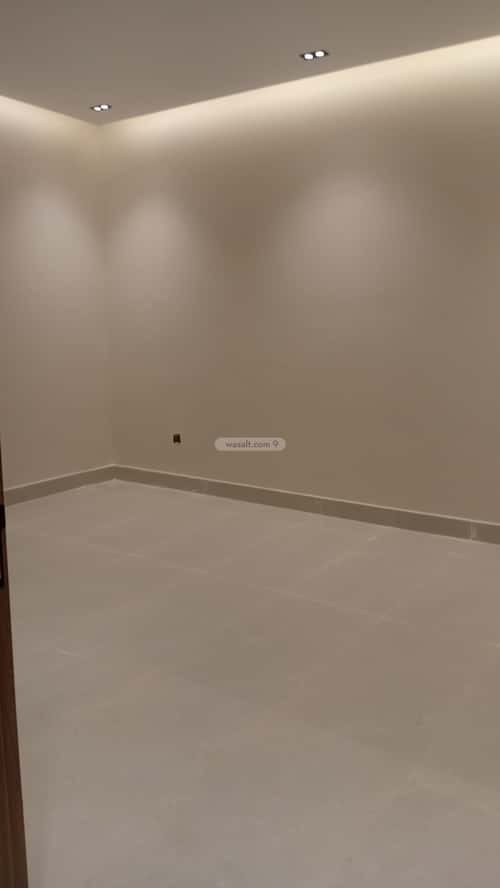 3 bedroom floor in Al Rimal