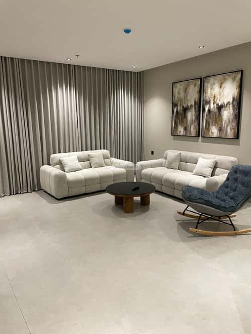 Apartment with 4 Bedrooms Al Shooalah, Aldammam