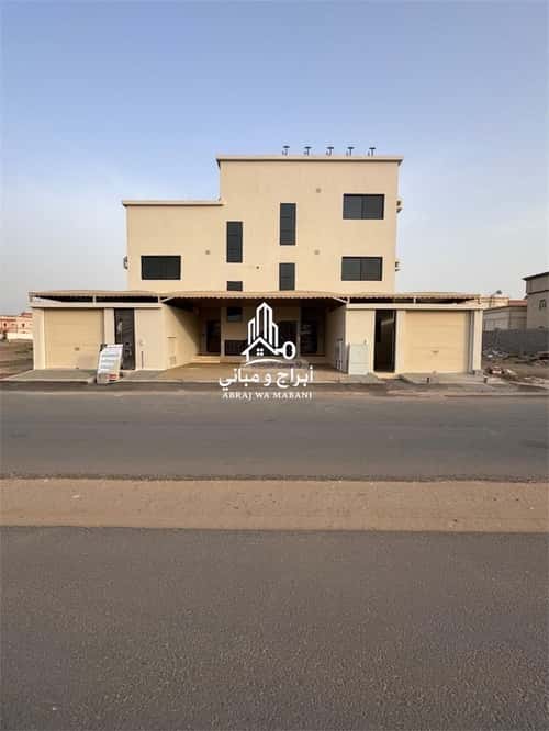 Apartment with 5 Bedrooms Al-Iskan, Samith