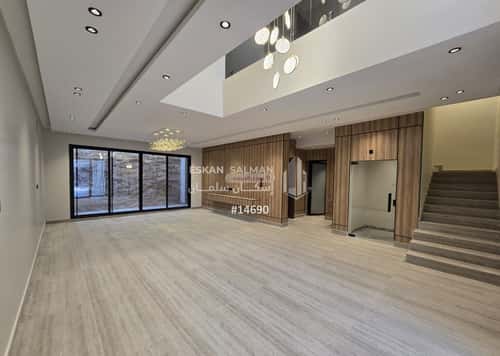 فيلا 270 متر مربع شمالية على شارع 15م الدانة، الاحساء