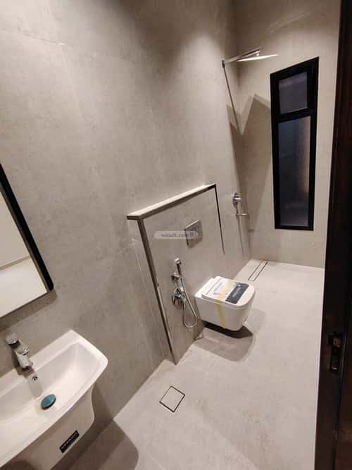 Floor 200.24 SQM with 3 Bedrooms Al-Janadriyah, East Riyadh, Riyadh