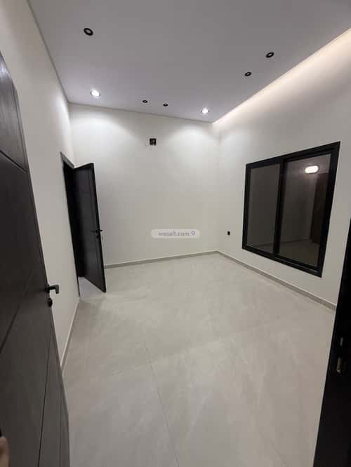 Floor with 6 Bedrooms Al- Nadwah, East Riyadh, Riyadh