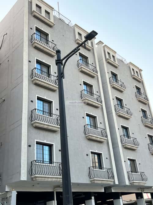 Apartment with 3 Bedrooms Al Hammraa, Khobar