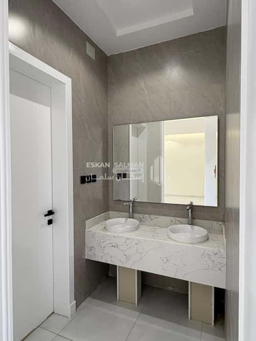 Villa 300 SQM Facing East on 20m Width Street North Of Solidarity, Khamis Mushait
