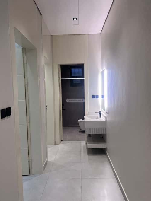 Apartment with 4 Bedrooms Al-Mahdiyah, West Riyadh, Riyadh