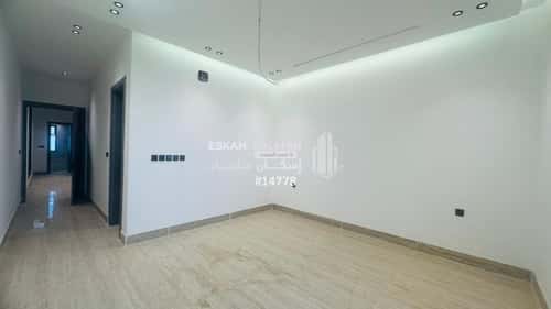 فيلا 8 غرف في ضاحية الملك فهد