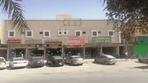 Building 900 SQM Facing West Twaeeq, West Riyadh, Riyadh