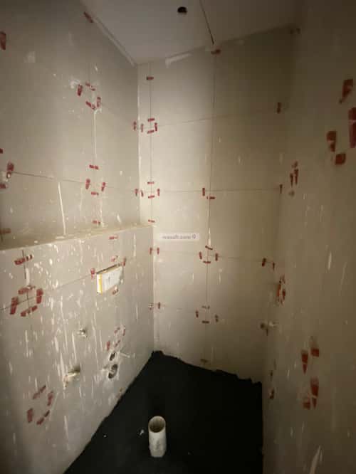 فيلا 500 متر مربع غربية على شارع 15م ضاحية نمار، غرب الرياض، الرياض