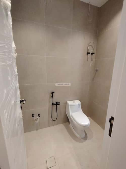 دور 3 غرف في الجنادرية