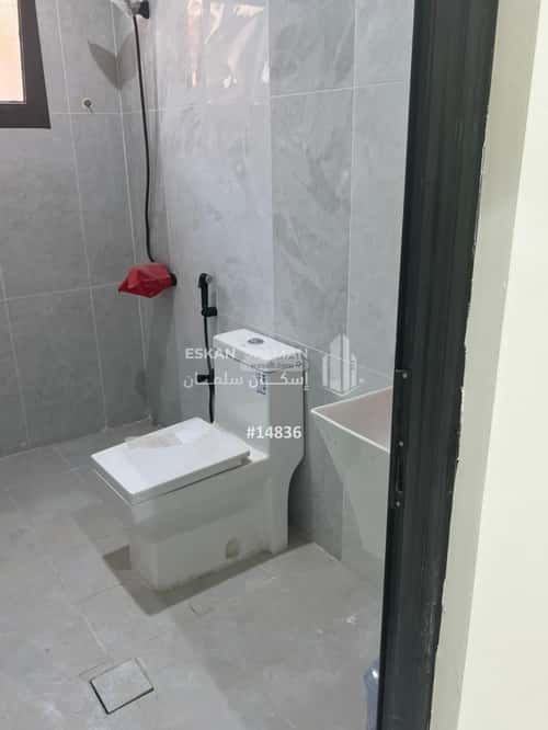 Apartment with 6 Bedrooms Badr, Aldammam