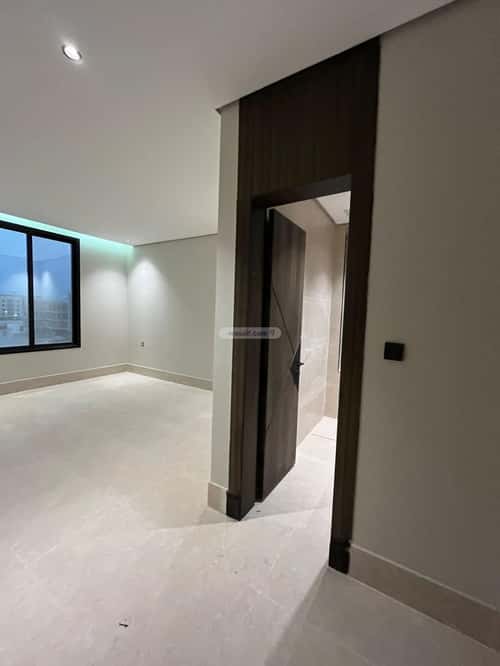 Apartment with 4 Bedrooms Al Hammraa, Khobar