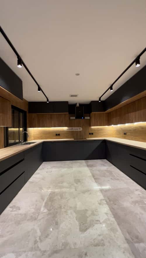 Villa 646 SQM facing West on 15m width street العقيق، أبها