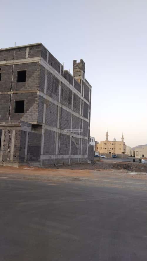 عمارة 330 متر مربع واجهة شرقية ورقان، المدينة المنورة