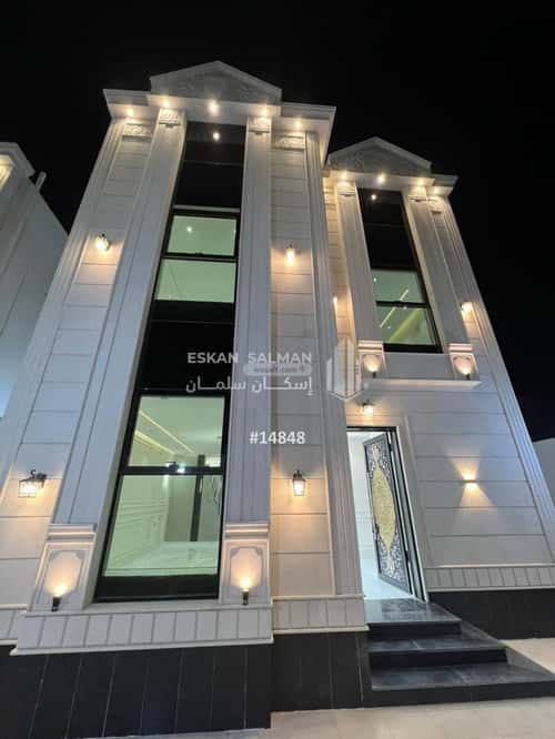 فيلا 362.39 متر مربع شرقية على شارع 15م الرحاب، الطائف