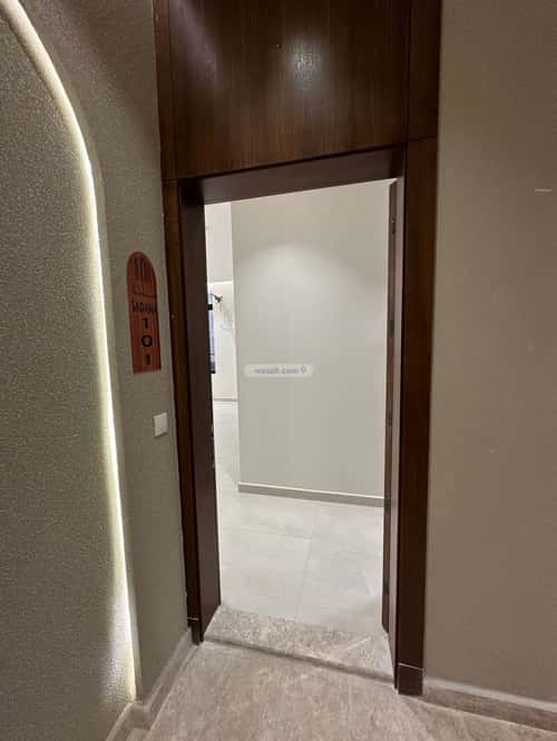 شقة 4 غرف في الروضة