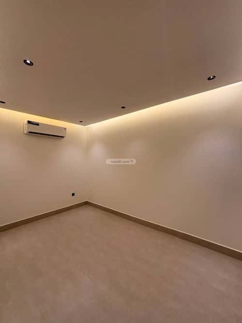 فيلا 5 غرف في عكاظ