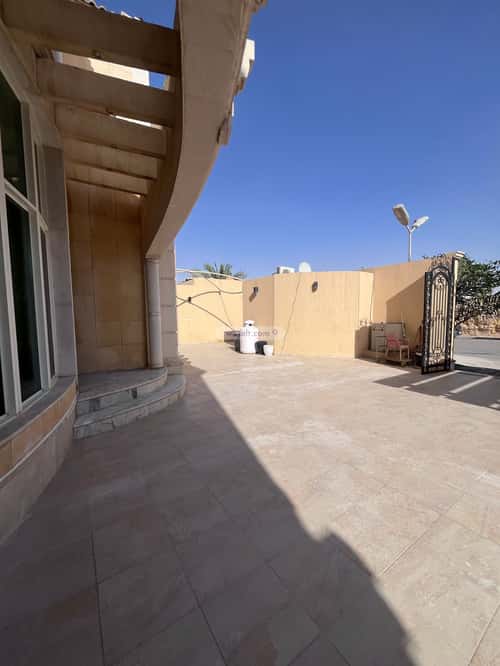 Villa 600 SQM Facing South with 11 Bedrooms Al-Wadi, North Riyadh, Riyadh