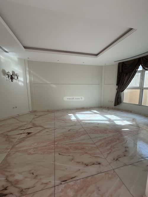 فيلا 600 متر مربع واجهة جنوبية ب 11 غرف الوادي، شمال الرياض، الرياض