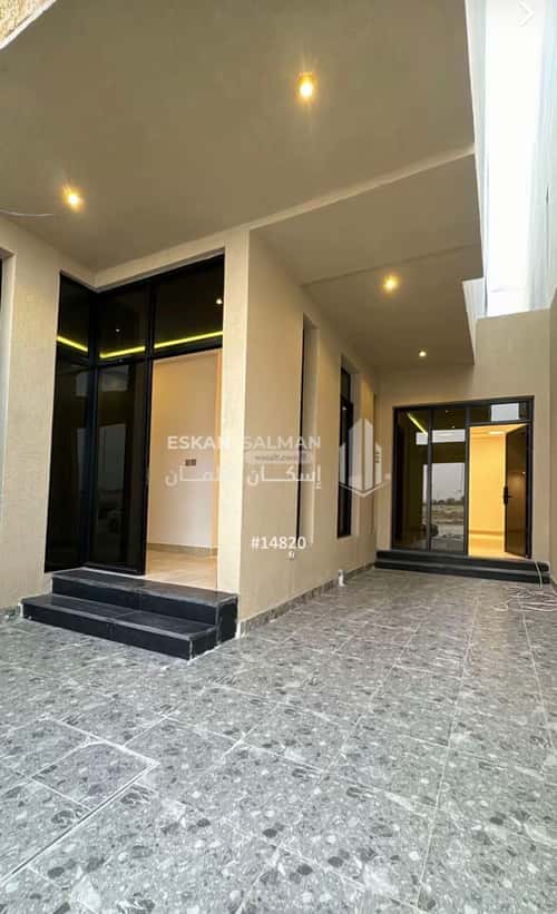 فيلا 246.21 متر مربع شمالية على شارع 15م الدانة، الاحساء