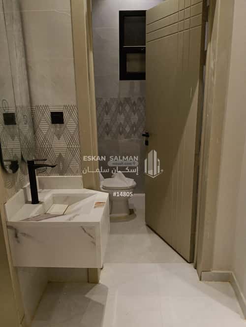 شقة 4 غرف في الجنادرية