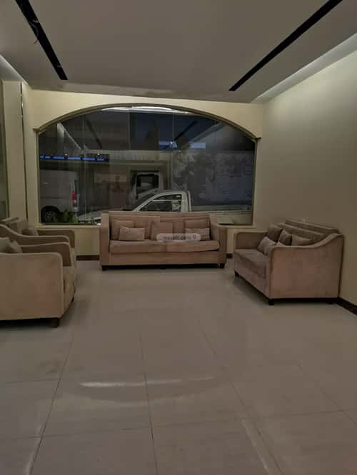 عمارة 325.58 متر مربع واجهة شرقية الثقبة، الخبر