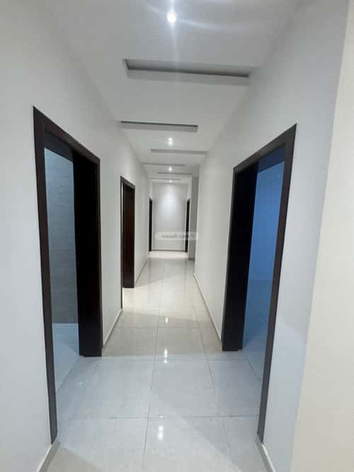 Villa 312 SQM with 2 Apartments Facing East Alrashdia, Makkah Al Mukarramah
