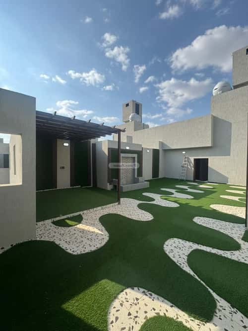 فيلا 300 متر مربع شرقية على شارع 15م العكيشية، مكة المكرمة