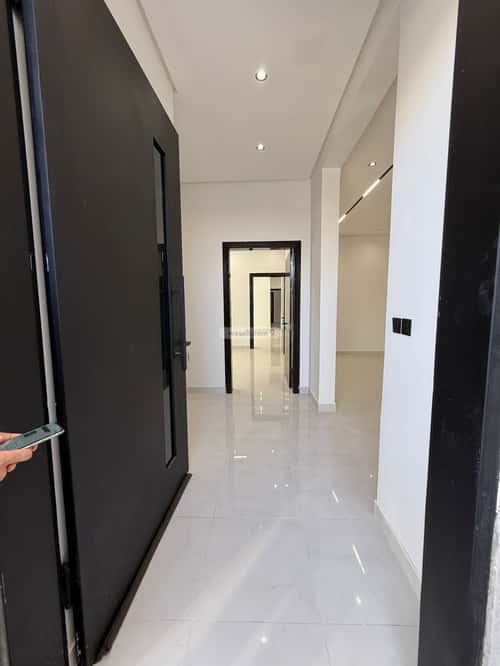 دور 5 غرف في الجنادرية