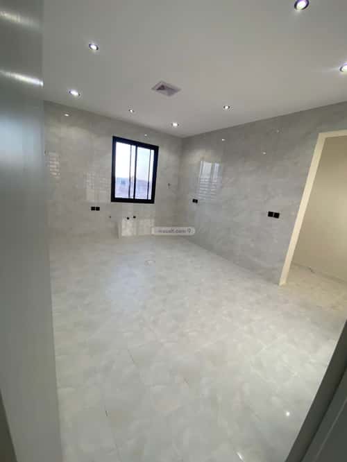 Floor 236.87 SQM with 5 Bedrooms Dahiat Namar, West Riyadh, Riyadh