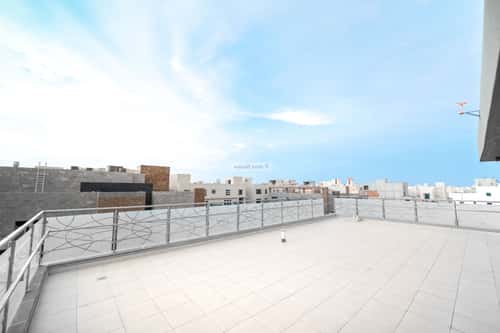 فيلا 895 متر مربع شمالية شرقية على شارع 16م الشراع، شمال جدة، جدة