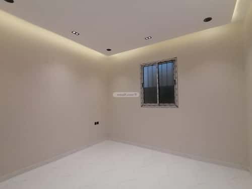 Floor with 4 Bedrooms Haya Nawah, Almuzahimih